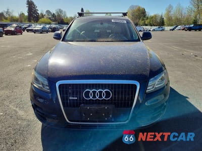Piąte zdjęcie samochodu w środku: 2010 AUDI Q5 PRESTIGE VIN:WA1VKAFPXAA007747 - miniatura