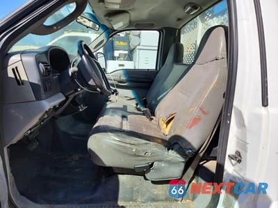 Zdjęcie 7 z 12 samochodu: 2006 FORD F350 SUPER DUTY VIN:1FDWF36P06EC59450 - miniatura