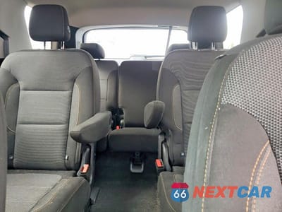 Zdjęcie 10 z 13 samochodu: 2018 CHEVROLET TRAVERSE LT VIN:1GNEVGKW6JJ140588 - miniatura