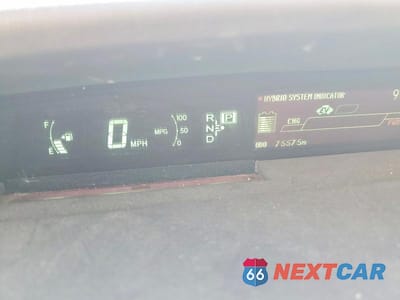 Zdjęcie 9 z 12 samochodu: 2014 TOYOTA PRIUS THREE VIN:JTDKN3DU2E0369202 - miniatura