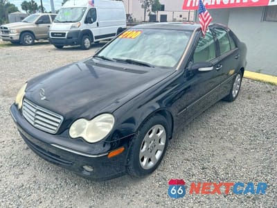 Drugie zdjęcie samochodu z przodu: 2005 MERCEDES-BENZ C 240 VIN:WDBRF61J45A656685 - miniatura