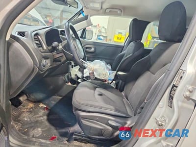 Zdjęcie 7 z 12 samochodu: 2020 JEEP RENEGADE LATITUDE VIN:ZACNJBBB8LPL33295 - miniatura