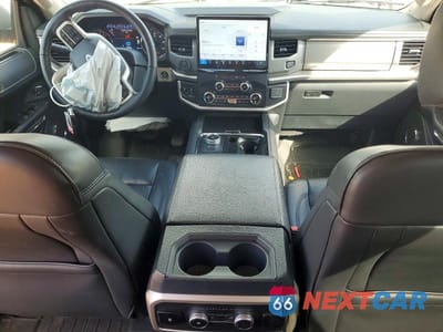 Zdjęcie 8 z 13 samochodu: 2022 FORD EXPEDITION XLT VIN:1FMJU1JT5NEA41883 - miniatura