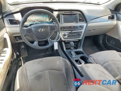 Zdjęcie 8 z 12 samochodu: 2017 HYUNDAI SONATA SPORT VIN:5NPE34AF9HH537827 - miniatura