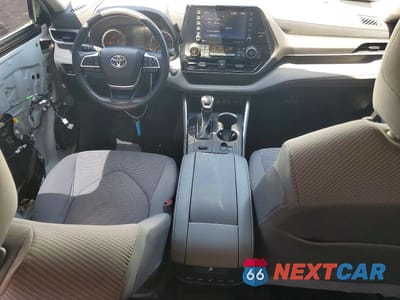 Zdjęcie 8 z 14 samochodu: 2022 TOYOTA HIGHLANDER LE VIN:5TDZZRAH4NS540848 - miniatura