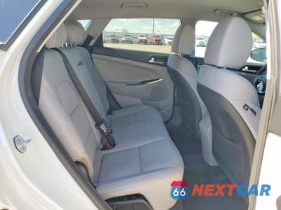 Zdjęcie 11 z 13 samochodu: 2019 HYUNDAI TUCSON SE VIN:KM8J23A48KU953032 - miniatura