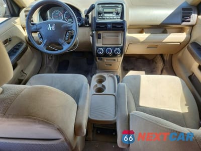 Zdjęcie 8 z 13 samochodu: 2006 HONDA CR-V VIN:JHLRD78846C013892 - miniatura