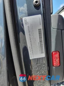 Zdjęcie 12 z 12 samochodu: 2021 AUDI A4 VIN:WAUABAF44MA024796 - miniatura