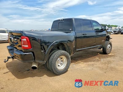 Trzecie zdjęcie samochodu z tyłu: 2019 RAM 3500 LARAMIE VIN:3C63RRML9KG536852 - miniatura