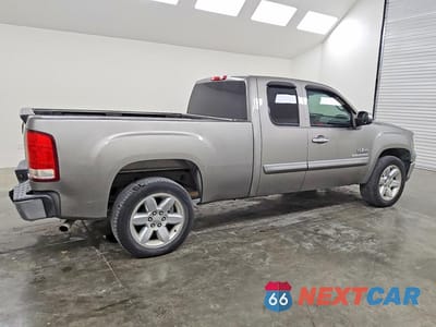Trzecie zdjęcie samochodu z tyłu: 2013 GMC SIERRA C1500 SLE VIN:1GTR1VE08DZ184518 - miniatura