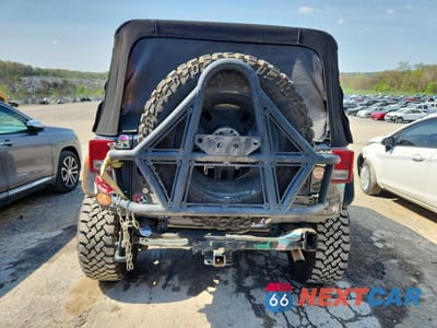 Zdjęcie 6 z 13 samochodu: 2016 JEEP WRANGLER UNLIMITED SPORT VIN:1C4BJWDG7GL254975 - miniatura