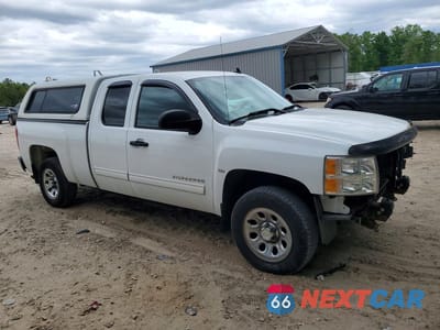Czwarte zdjęcie samochodu z boku: 2012 CHEVROLET SILVERADO C1500 LS VIN:1GCRCREA1CZ224124 - miniatura