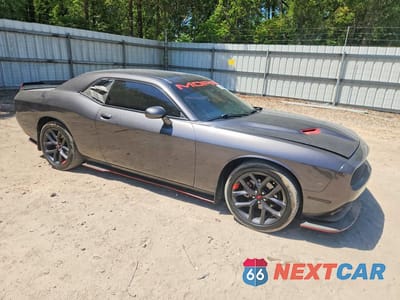 Czwarte zdjęcie samochodu z boku: 2021 DODGE CHALLENGER SXT VIN:2C3CDZAG8MH590570 - miniatura