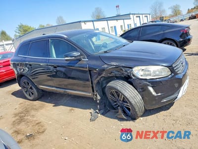 Czwarte zdjęcie samochodu z boku: 2017 VOLVO XC60 T5 DYNAMIC VIN:YV440MRR8H2226147 - miniatura