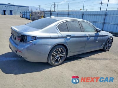 Trzecie zdjęcie samochodu z tyłu: 2022 BMW 530 I VIN:WBA53BH0XNWX57986 - miniatura