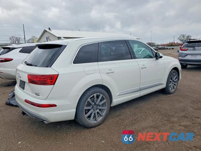 Trzecie zdjęcie samochodu z tyłu: 2017 AUDI Q7 PRESTIGE VIN:WA1VAAF7XHD034801 - miniatura