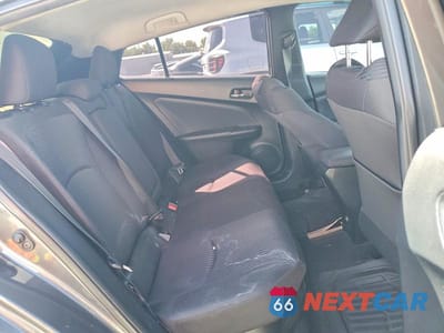 Zdjęcie 10 z 12 samochodu: 2016 TOYOTA PRIUS TWO VIN:JTDKBRFU7G3016450 - miniatura