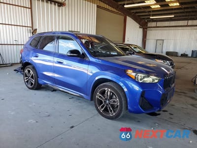 Czwarte zdjęcie samochodu z boku: 2023 BMW X1 XDRIVE28I VIN:WBX73EF0XP5Y06910 - miniatura