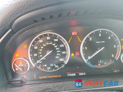 Zdjęcie 9 z 13 samochodu: 2017 BMW X5 XDRIVE35D VIN:5UXKS4C39H0Y15582 - miniatura