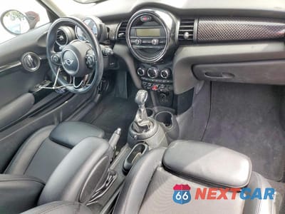 Zdjęcie 8 z 12 samochodu: 2015 MINI COOPER S VIN:WMWXP7C56F2A40381 - miniatura