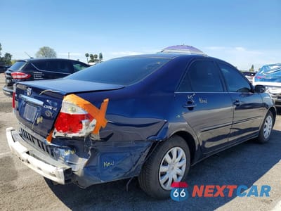 Trzecie zdjęcie samochodu z tyłu: 2005 TOYOTA CAMRY LE VIN:4T1BE32K65U055123 - miniatura