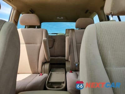 Zdjęcie 10 z 13 samochodu: 2009 TOYOTA HIGHLANDER BASE VIN:JTEES41A292142975 - miniatura