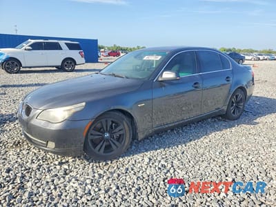 2010 BMW 528 I WBANU5C51AC442233 - główne zdjęcie licytacji z USA - miniatura