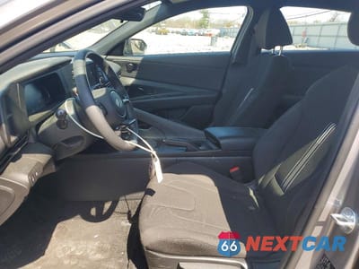 Zdjęcie 7 z 13 samochodu: 2025 HYUNDAI ELANTRA SEL SPORT VIN:KMHLM4DG7SU885742 - miniatura
