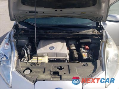 Zdjęcie 11 z 12 samochodu: 2013 NISSAN LEAF S VIN:1N4AZ0CP1DC407158 - miniatura