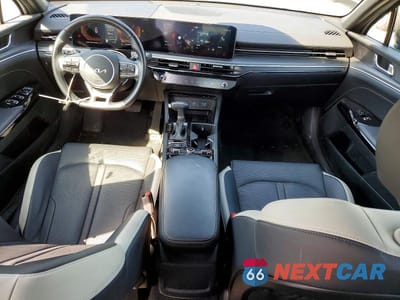 Zdjęcie 8 z 12 samochodu: 2025 KIA K5 GT-LINE VIN:KNAG64J76S5311533 - miniatura