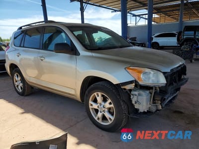 Czwarte zdjęcie samochodu z boku: 2011 TOYOTA RAV4 BASE VIN:2T3BK4DV0BW056647 - miniatura