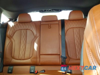 Zdjęcie 10 z 14 samochodu: 2022 BMW X6 VIN:5UXCY8C00N9N41535 - miniatura