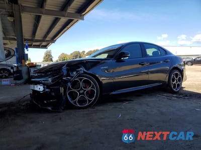 2022 ALFA ROMEO GIULIA SUPER ZARFAMBN4N7656858 - główne zdjęcie licytacji z USA - miniatura
