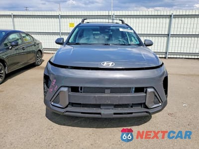 Piąte zdjęcie samochodu w środku: 2025 HYUNDAI KONA SEL VIN:KM8HBCAB3SU228886 - miniatura