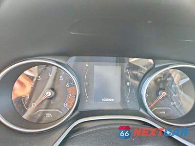 Zdjęcie 9 z 14 samochodu: 2017 JEEP COMPASS LATITUDE VIN:3C4NJDBB4HT679777 - miniatura
