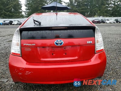 Zdjęcie 6 z 13 samochodu: 2011 TOYOTA PRIUS FOUR VIN:JTDKN3DU0B5319185 - miniatura