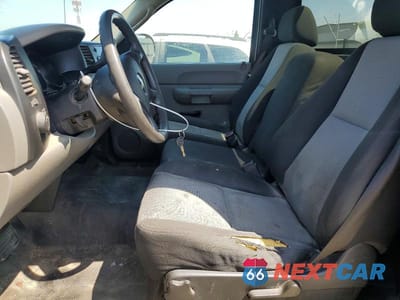 Zdjęcie 7 z 12 samochodu: 2009 CHEVROLET SILVERADO C1500 VIN:1GCEC14X49Z182756 - miniatura