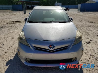 Piąte zdjęcie samochodu w środku: 2013 TOYOTA PRIUS V TWO VIN:JTDZN3EU7D3187988 - miniatura