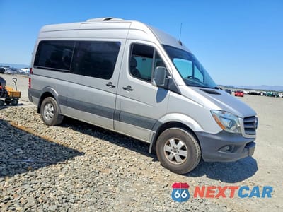 Czwarte zdjęcie samochodu z boku: 2018 MERCEDES-BENZ SPRINTER 2500 VIN:8BRPE7CD4JE154818 - miniatura