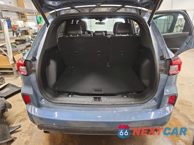 Zdjęcie 6 z 14 samochodu: 2023 FORD ESCAPE ST LINE VIN:1FMCU0MN9PUB20093 - miniatura