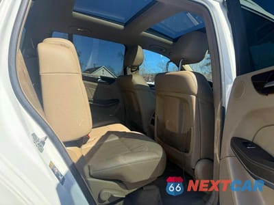 Zdjęcie 6 z 10 samochodu: 2014 MERCEDES-BENZ GL 450 4MATIC VIN:4JGDF7CE9EA314971 - miniatura