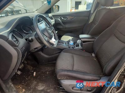 Zdjęcie 7 z 13 samochodu: 2017 NISSAN ROGUE SV VIN:5N1AT2MV1HC808151 - miniatura