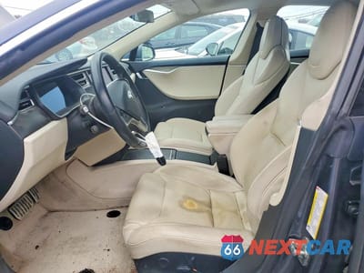 Zdjęcie 7 z 12 samochodu: 2018 TESLA MODEL S VIN:5YJSA1E49JF246314 - miniatura