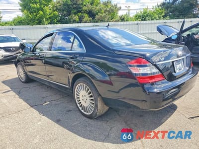 Drugie zdjęcie samochodu z przodu: 2007 MERCEDES-BENZ S 550 VIN:WDDNG71X67A051454 - miniatura