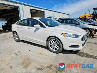 Czwarte zdjęcie samochodu z boku: 2015 FORD FUSION SE VIN:3FA6P0H76FR122500 - miniatura