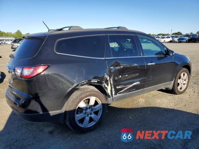 Trzecie zdjęcie samochodu z tyłu: 2017 CHEVROLET TRAVERSE LT VIN:1GNKRGKD9HJ227269 - miniatura