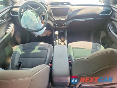 Zdjęcie 8 z 13 samochodu: 2023 CHEVROLET TRAILBLAZER LT VIN:KL79MPS27PB157216 - miniatura
