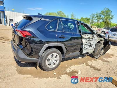 Trzecie zdjęcie samochodu z tyłu: 2022 TOYOTA RAV4 LE VIN:2T3F1RFV9NW293690 - miniatura