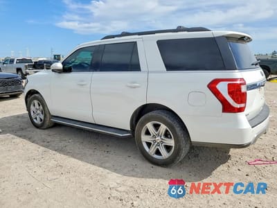 Drugie zdjęcie samochodu z przodu: 2020 FORD EXPEDITION XLT VIN:1FMJU1HT9LEA94105 - miniatura
