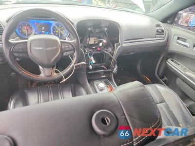 Zdjęcie 8 z 13 samochodu: 2022 CHRYSLER 300 S VIN:2C3CCABG6NH136418 - miniatura